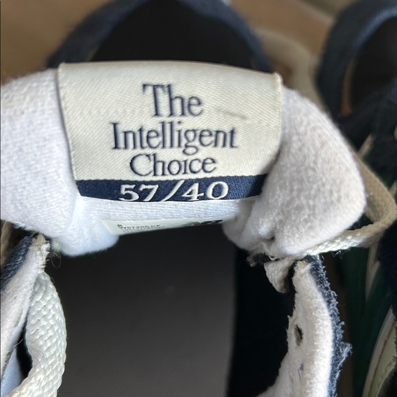 New Balance womens 57/40 Sneakers Size 6.5 Wide Retro Sneakerhead Favorite - Picture 6 of 12